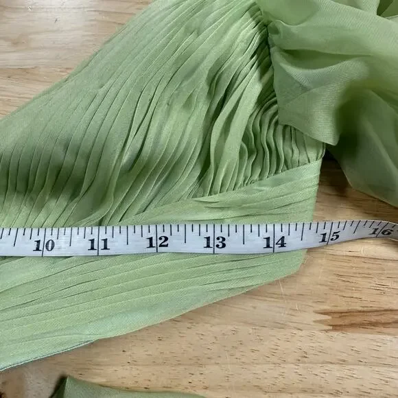 Mac Duggal NWT Sage Green Pleated Cut Out Long Sleeve Lace Up Tiered Gown Size 2 - Picture 7 of 9